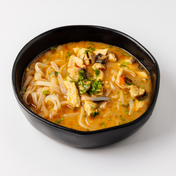 Суп карри по-тайски с курицей и овощами, 250г